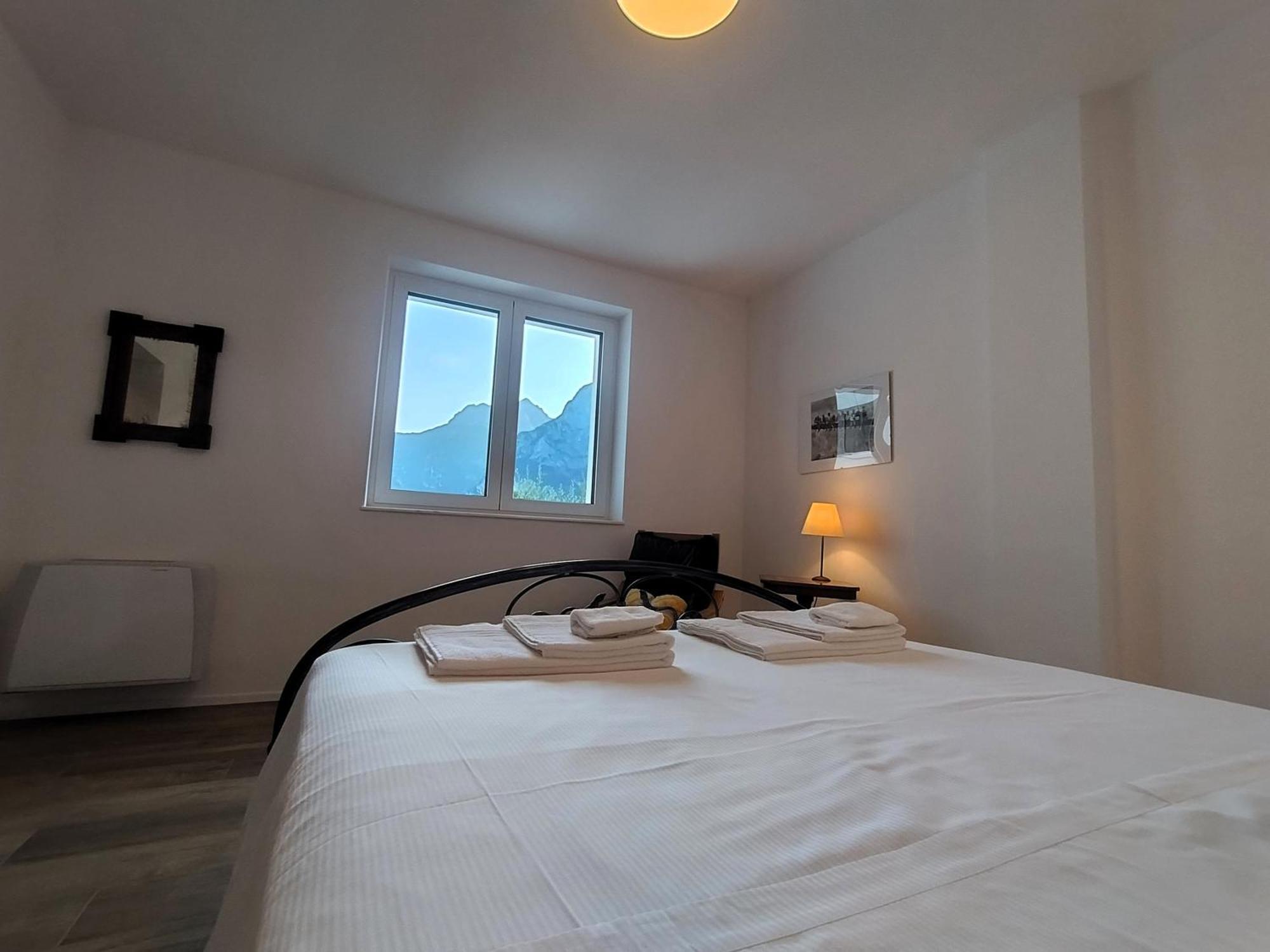 Active Wind Apartment Riva del Garda Exterior photo