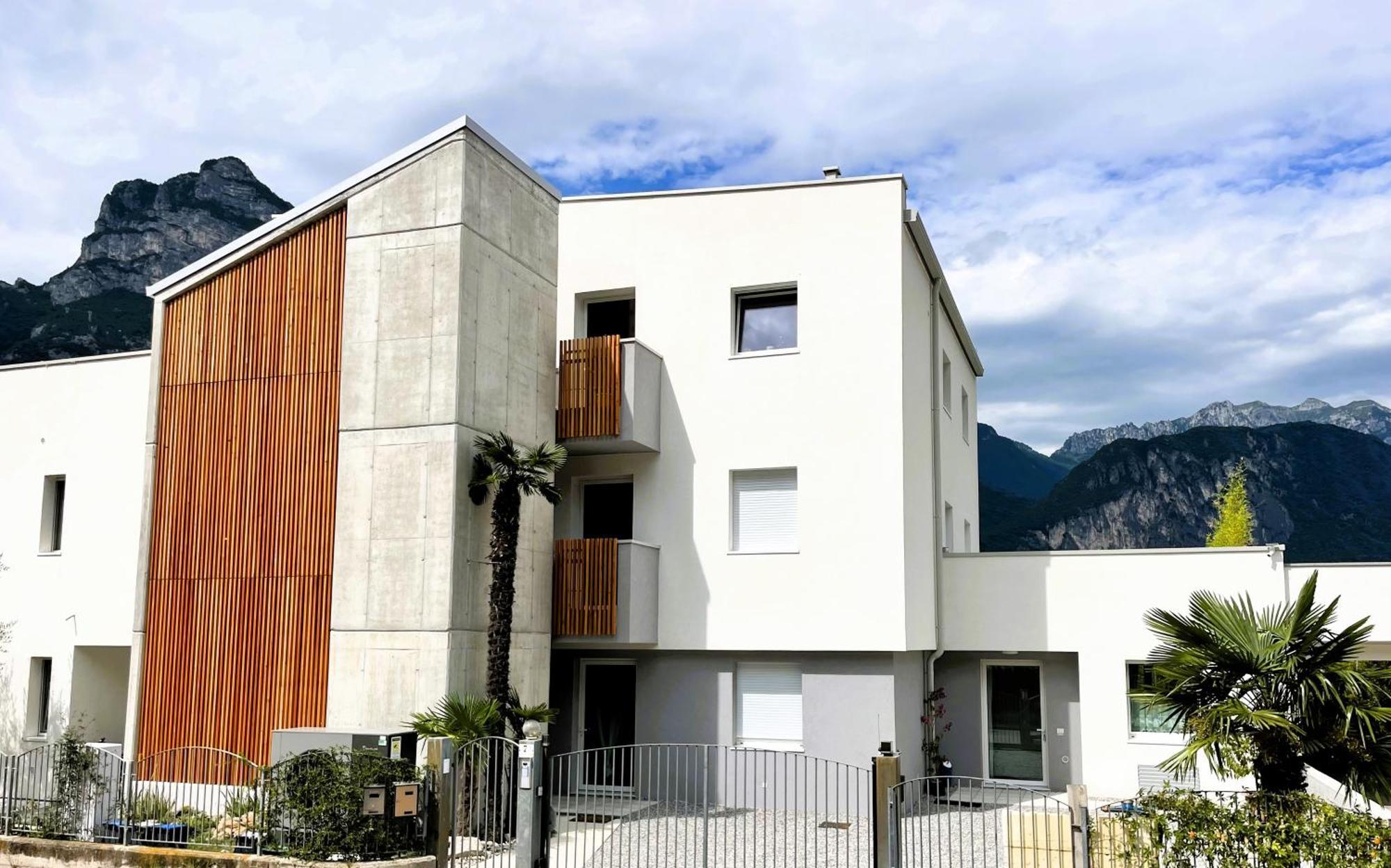Active Wind Apartment Riva del Garda Exterior photo